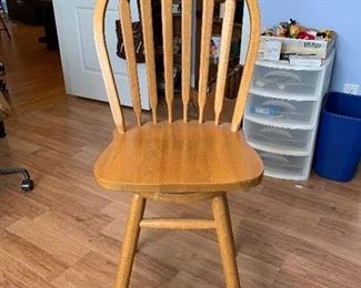 	#61	 Swivel oak barstool 24"	 $15.00 	