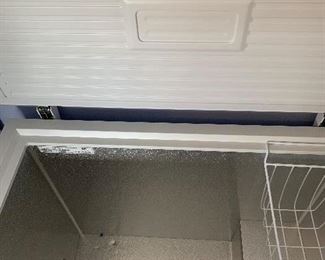 	#68	Amana chest freezer Model  AQC0701GRW chest freezer	 $75.00 	