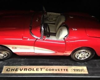 1957 Chevrolet Corvette model car