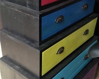 Darling stacked drawers - great for organizing