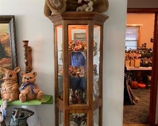 Lighted curio cabinet, plush Boyds Bears  small, medium, large and extra-large!