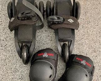 Adjustable Cardiff (S2 Model) Skates with Knee Pads: $38
