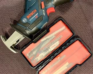 Bosch combination tool - has charger but is missing its station: $25