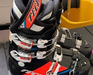Technica Ski Boots 230-235: $55