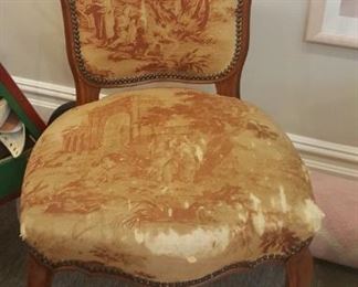 Chair DeLanois Louis XV - Antique Victorian Chair - silk with dark wood trim -