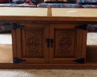 4-Door Marble Topped Coffee Table With Carved Wood Panel Doors, 18.5" X 54.5" X 21" 
