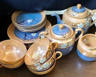 * Gorgeous Lusterware Tea Set Made in Japan