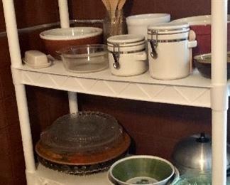 * Lots of Kitchenware - Pots, Pans, Cast Iron, Dishes, Appliances, Tupperware and more!