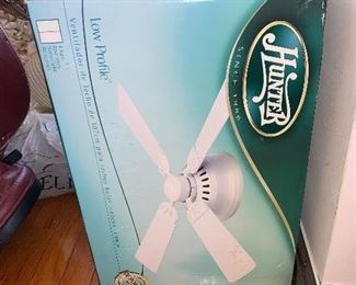Hunter Ceiling fan, new in box $30