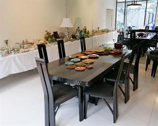 FABULOUS Modern Black Lacquer Dining Set with 10 chairs