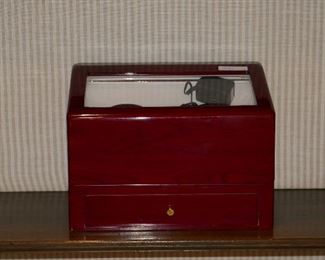 Nice Watch Winder MINTY