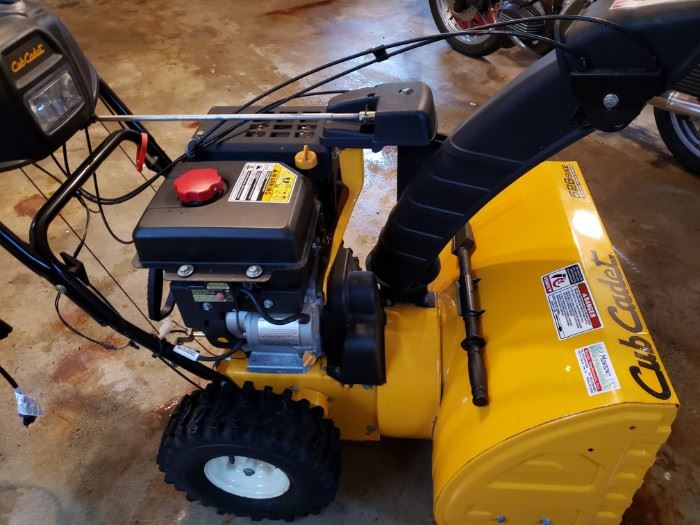 Cub Cadet 526 SWE Snow Thrower