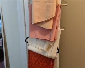 PLL #104 - Misc. Table linens $3 to $5