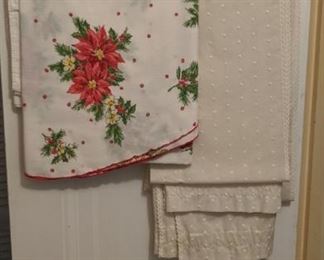 PLL #106 - Vintage Table Linens $5 each