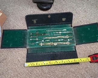 PLL #195 DRAFTING SET @ $25 