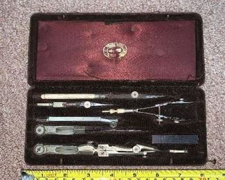 PLL #196 DRAFTING SET @ $25 