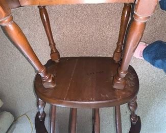 PLL #248 PAIR OF CAPTAINS CHAIRS  @ $35 EA  OR $60 FOR THE PAIR 