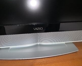 PLL #313 37" Vizio VX37L 720p HDTV 16/9 LCD TV @ $75 
