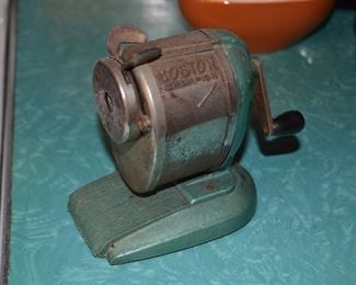 PLL #415 Vintage Boston Pencil Sharpener $15
