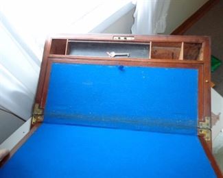 PLL #567 Vintage Writing Desk $75