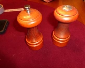 PLL # 589 Wood Salt & Pepper $5 pair