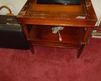 PLL #680 Leather Top Table $30