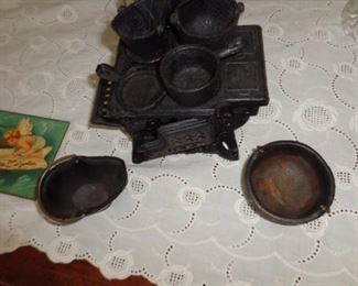 PLL #690 Salesman Sample cast Iron Stove $75