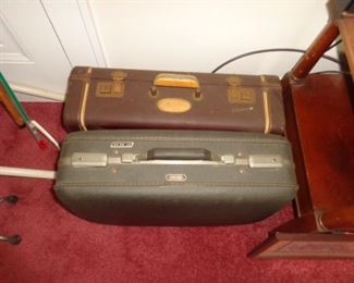 PLL #698 Vintage Suitcases                                                                            $20 Brown/Cream Colored                                                       $10 Grey