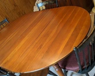 PLL #93 Sterling House Dining Room Table & Chairs  @ $395 