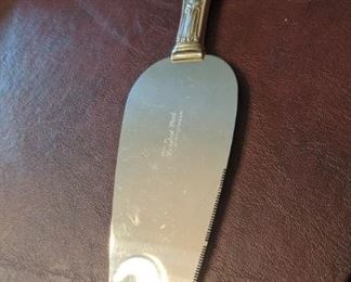 PLL #77 - Sterling Silver Handle Cake Server $10