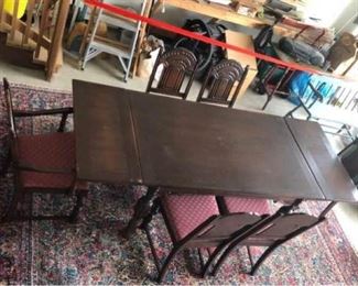 Circa 1930's Helmers Mfg Co Dining Table & Chairs