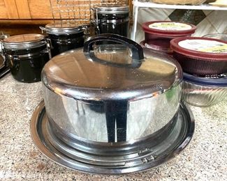 Vintage cake carrier
