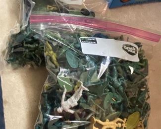 Plastic army men