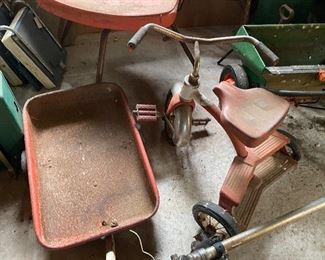 Message tricycle and attachable wagon