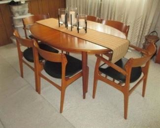 Mid-Century Modern Made In Denmark Stunning Dining Room Suite Great Condition Maurice Villency 