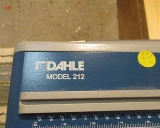 Dahle Model 212 Paper Cutter