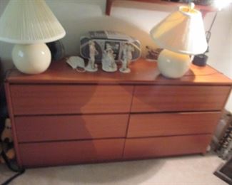 Teak Really Nice Bedroom 6 Drawer DBL Dresser, lamps and more