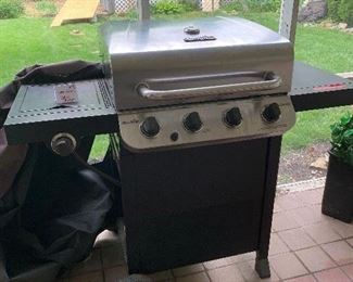 #13 - $120 - Char-Broil Grill