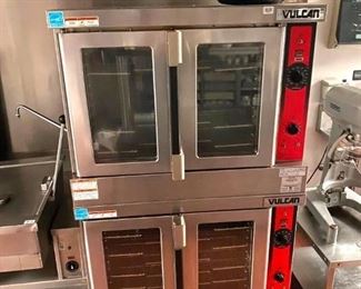 Double Stack Convection Ovens
Vulcan model VC4GD-11D350K
Natural gas
On wheels