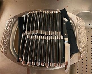 Famous Morton's Steak knives
Walco Boston Chop
Full tang stainless steel 5" round tip blade
Black Delrin handle
Double stainless bolster
Includes dishwasher holder