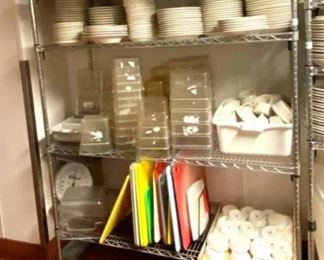 Metro wire type shelving unit
Adjustable Super Erecta Shelving is the most advanced and innovative wire storage system available. A unique corner release system make changing shelf levels fast and easy without tools
Contents are not included
53"x24"x75"