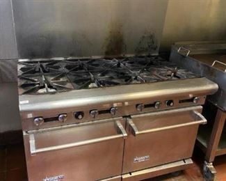 8-Burner Range Double Oven
American Range
Natural gas
Buyer to uninstall
48"W