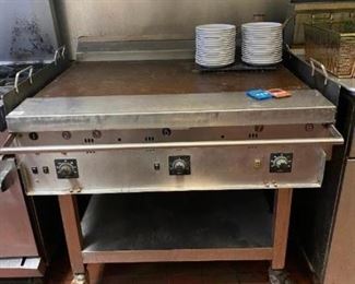 36" Gas Griddle 
On wheels