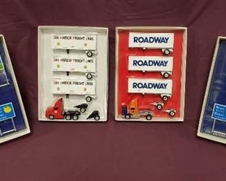 Winross Trucks ~ Scale: 1/64 ~ 2 Sets of Triples and 2 Sets of Signs