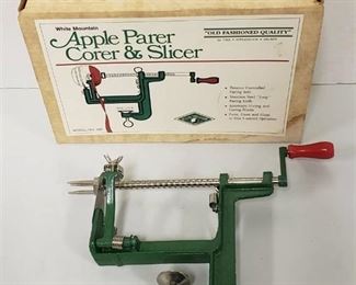 New White Mountain Apple Parer, Corer & Slicer ~ Model No. 300