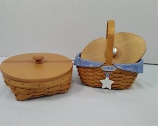 longerberger 2 baskets with lids