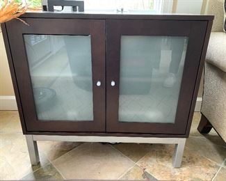Storage cabinet in good condition. 29"x16"x28"h - Price $295