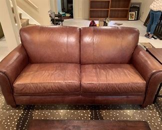 Broyhill leather sofa in great condition 78"x36"x35" - Price $750