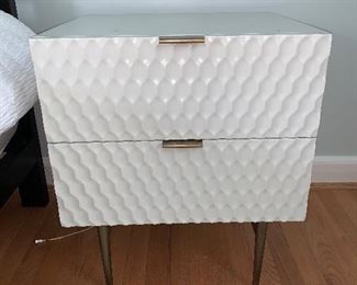 Pair of white nightstands in great condition 17"x20"x24" - Pair $250