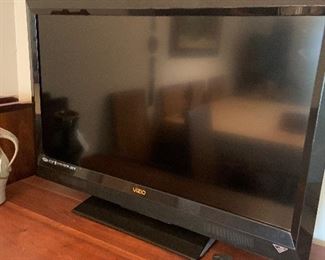 Vizio 43” flat screen TV
